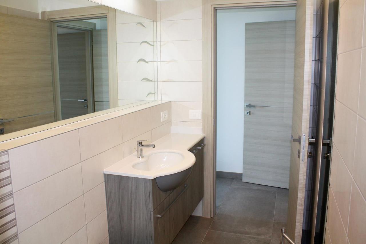 Nashira Apartments Линьяно-Саббьядоро Экстерьер фото